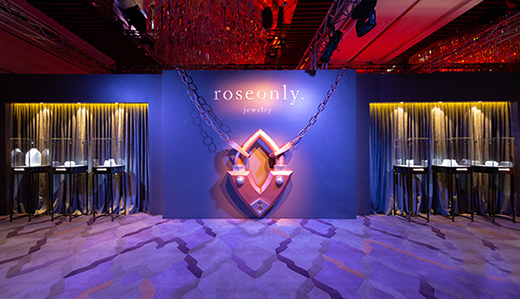 roseonly携手知名设计师 将唯爱信念倾情呈现